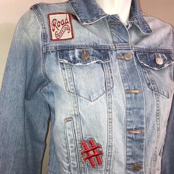 Streetwear Society Denim Blue Patches Crop Jacket - Picture 3 of 16